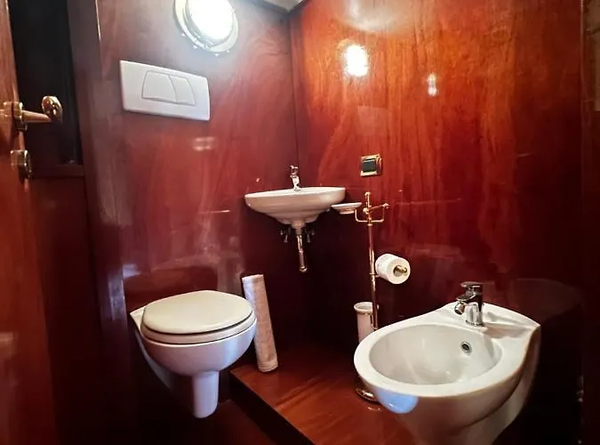 Residenza Borgo Marinaro Νάπολη